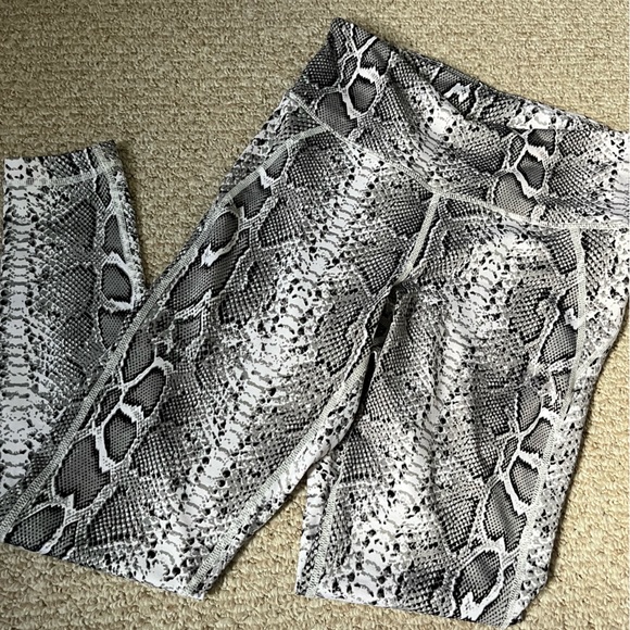 Sommer Ray Snake Skin Leggings - Picture 2 of 7